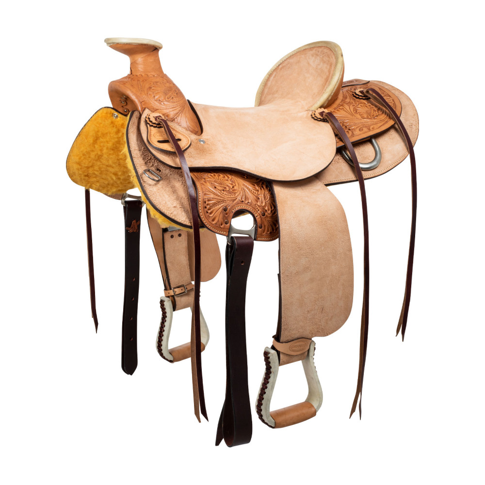 Ensemble de selles anglaises de saut en cuir de qualité