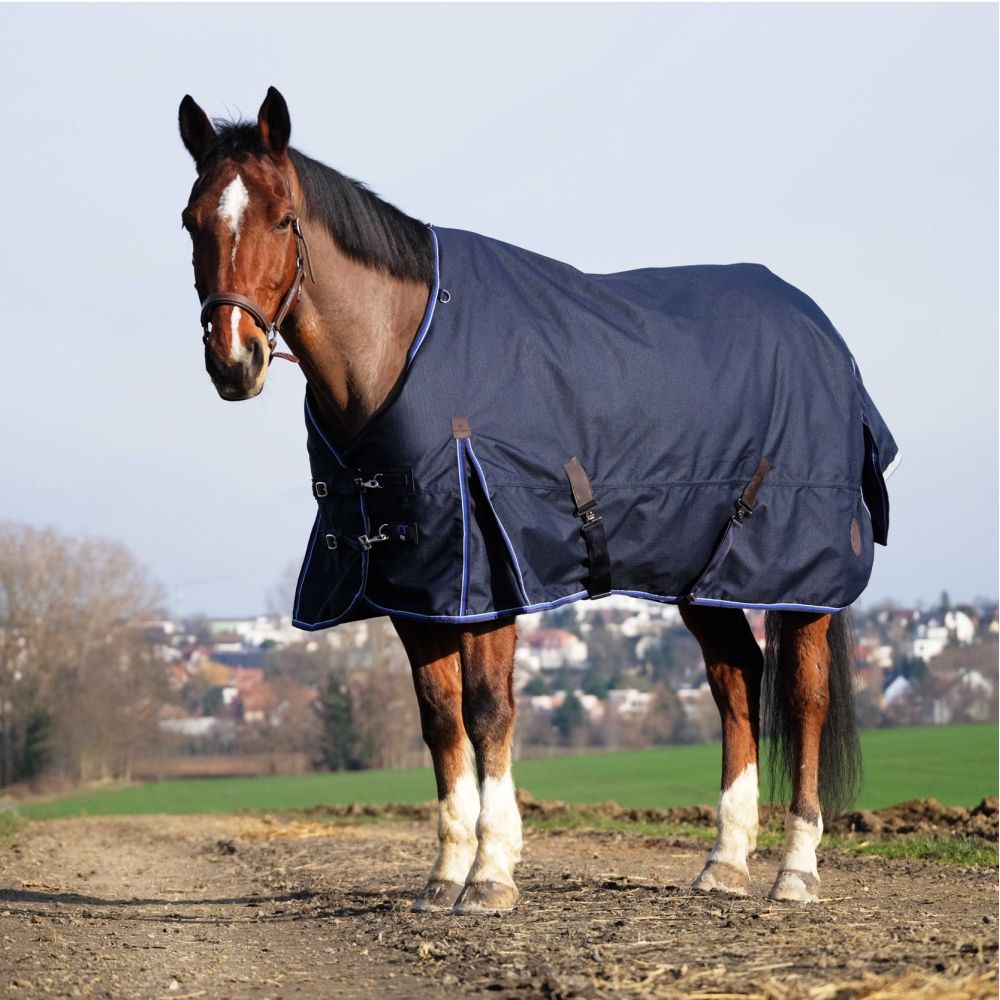 Couverture D'Hiver Légère Imperméable Pour Cheval 70" 1200D – Challenger 382B