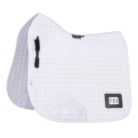 Tapis de selle de dressage numéroté Shires Arma