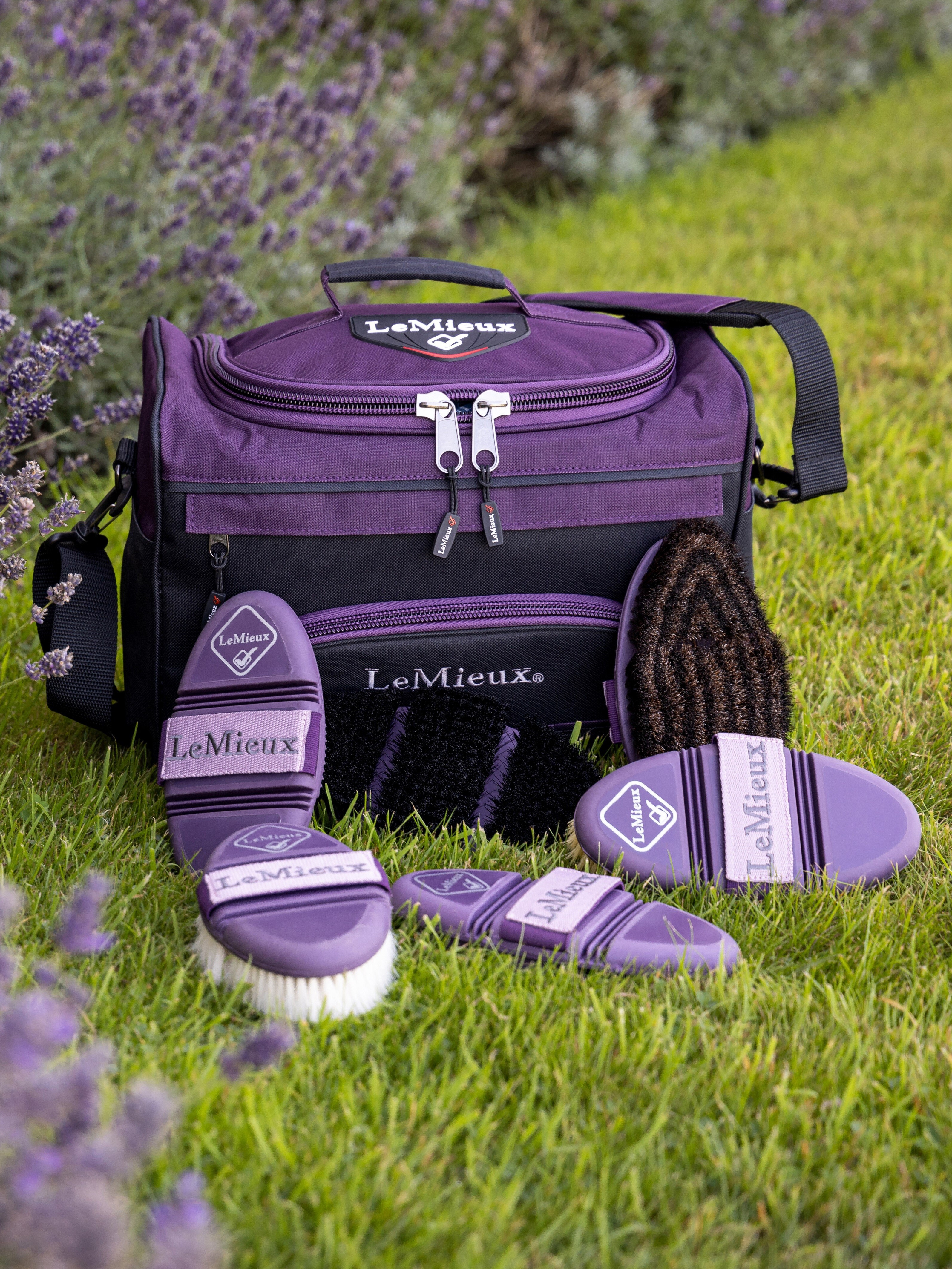 Sac de pansage LeMieux ProKit Lite Grooming Figue Violet