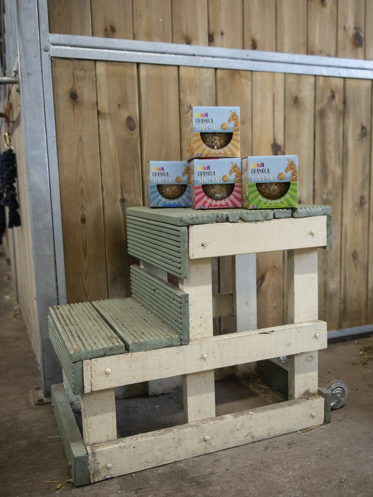 Likit Stall Ball Likit Stall Ball