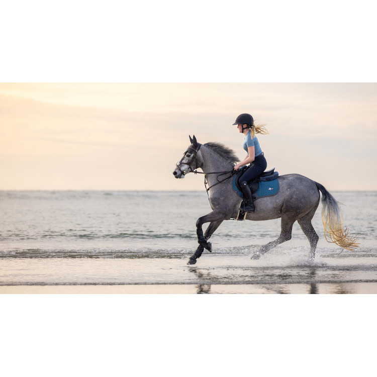 Tapis de selle LeMieux Earth Close Contact Tapis de selle LeMieux Earth Close Contact
