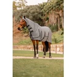 Couverture anti-mouches Horze Paso Fino avec couvre-cou et protection UV Gris titane Couverture anti-mouches Horze Paso Fino avec couvre-cou et protection UV Gris titane