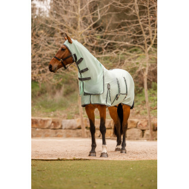 Couverture anti-mouches Horze Paso Fino avec couvre-cou et protection UV Couverture anti-mouches Horze Paso Fino avec couvre-cou et protection UV