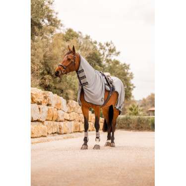Couverture anti-mouches pour monter à cheval Horze Paso Fino avec couvre-cou amovible et protection UV Couverture anti-mouches pour monter à cheval Horze Paso Fino avec couvre-cou amovible et protection UV