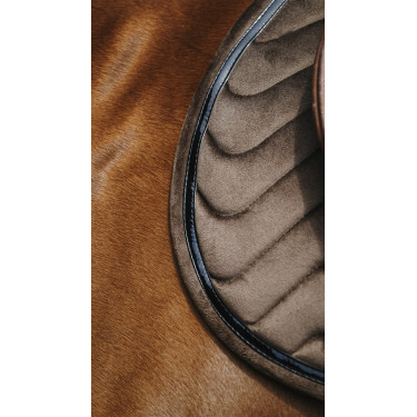 Tapis de selle Equithème Glossy Marron Tapis de selle Equithème Glossy Marron