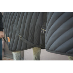 Couverture d'écurie Diagonale Paddock Sports 400g Noir Couverture d'écurie Diagonale Paddock Sports 400g Noir