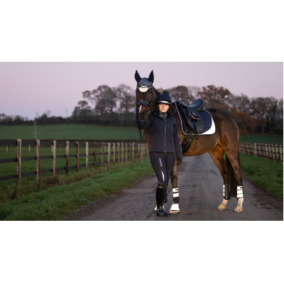 Tapis LeMieux Reflective Suede Dressage Square Bleu marine