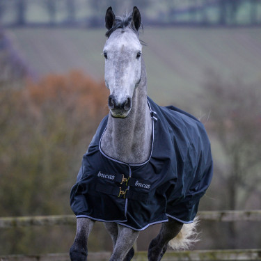 Couverture Bucas Trot Turnout 200g Couverture Bucas Trot Turnout 200g