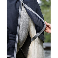 Couverture LeMieux Arika Featherweight 0 g Bleu marine Couverture LeMieux Arika Featherweight 0 g Bleu marine