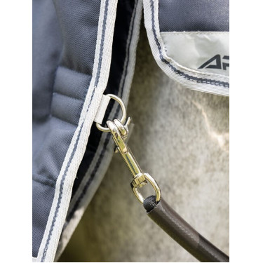 Couverture LeMieux Arika Storm-Tek 350 g Couverture LeMieux Arika Storm-Tek 350 g