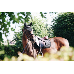 Bonnet Long Stone & Pearl Kentucky Noir Bonnet Long Stone & Pearl Kentucky Noir