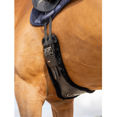 Sangle de dressage profilée LeMieux Arika Simuwool Sangle de dressage profilée LeMieux Arika Simuwool