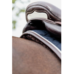 Tapis de selle Skin Friendly Star Quilting dressage Kentucky Marine Bleu marine