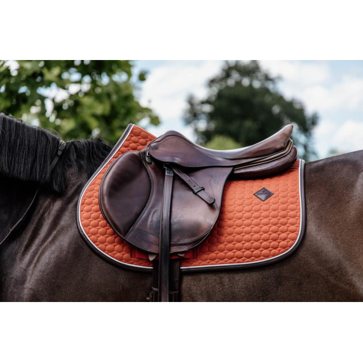 Tapis de selle Classic Leather jumping Kentucky