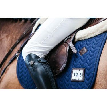 Tapis de selle Fishbone Compétition jumping Kentucky Tapis de selle Fishbone Compétition jumping Kentucky