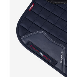 Tapis LeMieux X-Grip Silicone Dressage Square Bleu marine Tapis LeMieux X-Grip Silicone Dressage Square Bleu marine