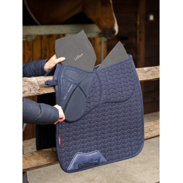 Tapis amortisseur LeMieux dressage square ProSorb 2 Poches Tapis amortisseur LeMieux dressage square ProSorb 2 Poches