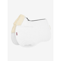Tapis de selle LeMieux Square mixte doublé sur la moitié en Merino+ Blanc / naturel Tapis de selle LeMieux Square mixte doublé sur la moitié en Merino+ Blanc / naturel
