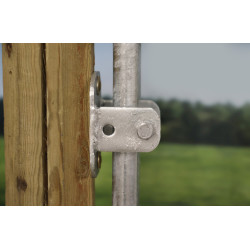 Fixation murale / au sol pour panneaux de pré Kerbl