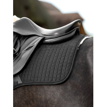 Tapis Amortisseur LeMieux Merino+ Lined Suede EuroJump Square Noir / naturel