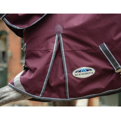 Couverture d'extérieur 220g Weatherbeeta ComFiTec Plus Dynamic II Bordeaux / gris / blanc