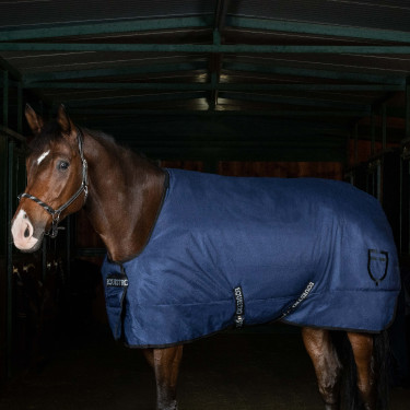 Couverture de box 400g en tissu rip-stop avec logo Bora Equestro Couverture de box 400g en tissu rip-stop avec logo Bora Equestro