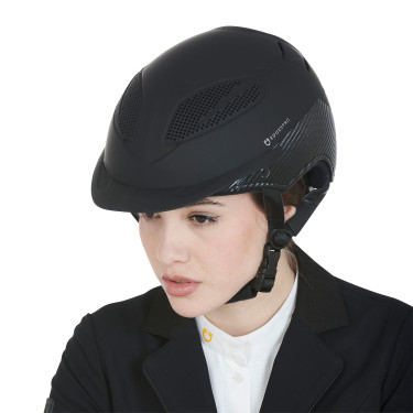 Casque ultra-léger en plastique durable Stealth Equestro Casque ultra-léger en plastique durable Stealth Equestro