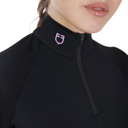 Base layer ajusté manches courtes femme en tissu technique Equestro Noir / lila Base layer ajusté manches courtes femme en tissu technique Equestro Noir / lila
