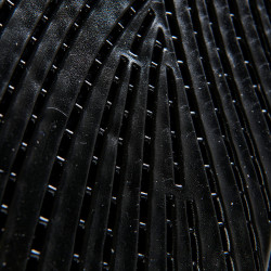 Amortisseur mémoire de forme avec grip en gel hexagonal et rehausse avant Acavallo Noir Amortisseur mémoire de forme avec grip en gel hexagonal et rehausse avant Acavallo Noir