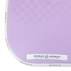 Tapis de dressage en lycra avec grip en gel et dessous en fibre de bambou Acavallo Lilas / blanc Violet
