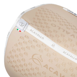 Tapis de dressage en lycra avec grip en gel et dessous en fibre de bambou Acavallo Sable / blanc Beige