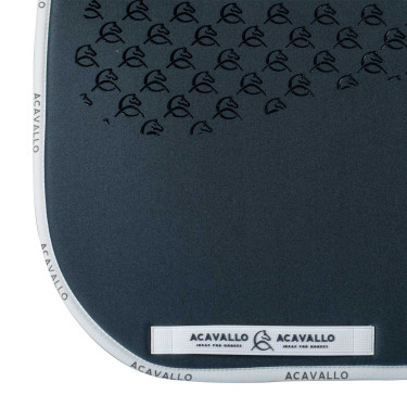 Tapis de dressage en lycra avec grip en gel et dessous en fibre de bambou Acavallo Fumée dorée / blanc Gris