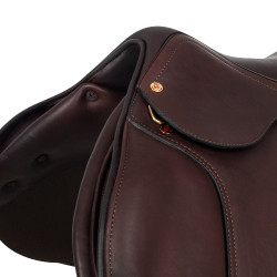 Selle de saut Roma avec arçon en bois et cuir double Acavallo Marron foncé Selle de saut Roma avec arçon en bois et cuir double Acavallo Marron foncé