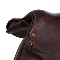 Selle de saut Roma avec arçon en bois et cuir double Acavallo Marron foncé Selle de saut Roma avec arçon en bois et cuir double Acavallo Marron foncé