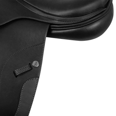 Selle de saut Roma avec arçon en bois et cuir double Acavallo Selle de saut Roma avec arçon en bois et cuir double Acavallo