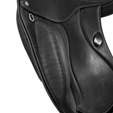 Selle de dressage Mantegna avec longs taquets Acavallo Selle de dressage Mantegna avec longs taquets Acavallo