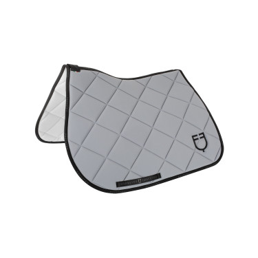 Tapis de selle obstacle en tissu technique avec logo GP Equestro Tapis de selle obstacle en tissu technique avec logo GP Equestro