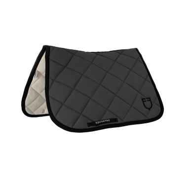 Tapis de selle obstacle en tissu technique avec logo brodé Black Line Edition Equestro Tapis de selle obstacle en tissu technique avec logo brodé Black Line Edition Equestro