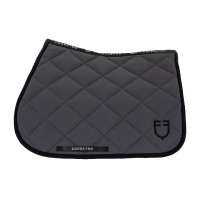 Tapis de selle obstacle en tissu technique avec logo brodé Black Line Edition Equestro Asphalte Gris Tapis de selle obstacle en tissu technique avec logo brodé Black Line Edition Equestro Asphalte Gris