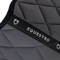 Tapis de selle obstacle en tissu technique avec logo brodé Black Line Edition Equestro Asphalte Gris Tapis de selle obstacle en tissu technique avec logo brodé Black Line Edition Equestro Asphalte Gris