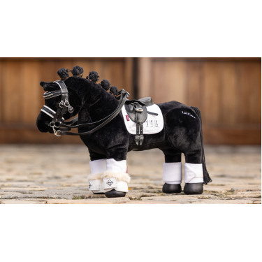 Tapis de selle Square Dressage pour jouet Mini Poney LeMieux Tapis de selle Square Dressage pour jouet Mini Poney LeMieux