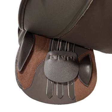 Selle de Saut Supreme Atlanta avec Arçon Interchangeable Inclus 4 Arçons Supreme Marron