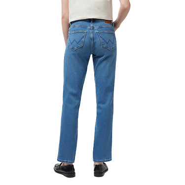 Jean Wrangler Modèle Straight Aurelia Wash Wrangler Jean Wrangler Modèle Straight Aurelia Wash Wrangler