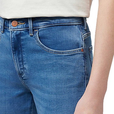 Jean Wrangler Modèle Straight Aurelia Wash Wrangler Jean Wrangler Modèle Straight Aurelia Wash Wrangler
