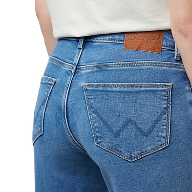 Jean Wrangler Modèle Straight Aurelia Wash Wrangler Jean Wrangler Modèle Straight Aurelia Wash Wrangler
