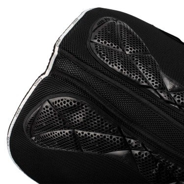 Tapis de selle JS CW-3DS en mousse à mémoire de forme 3D spacer avec grip en gel Acavallo Noir