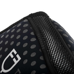 Tapis en mousse à mémoire de forme grip en silicone et logo blanc Equestro Marine Bleu marine Tapis en mousse à mémoire de forme grip en silicone et logo blanc Equestro Marine Bleu marine