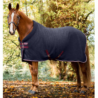 Couverture polaire Horseware en relief Cozy Neck Imprimé HW bleu marine Couverture polaire Horseware en relief Cozy Neck Imprimé HW bleu marine