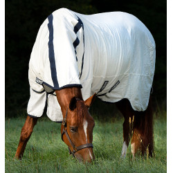 Couverture anti-mouches Rambo Natura Summer 0g avec couvre-cou Horseware Blanc / marine Couverture anti-mouches Rambo Natura Summer 0g avec couvre-cou Horseware Blanc / marine